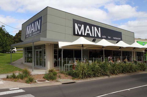 The Main - Sunshine Coast Guide 0