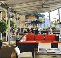 Tradewinds Hotel - Bar and Bistro