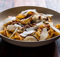 Justin Lane Pizzeria  Bar - Sunshine Coast Guide