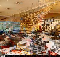 Silk's Brasserie - Sunshine Coast Guide