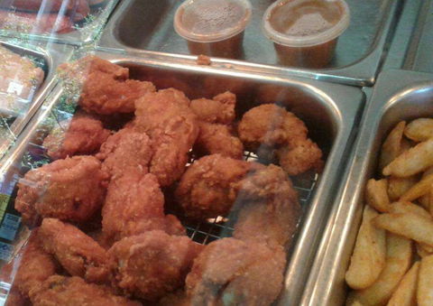 J B Four Seasons Chicken Spot - Sunshine Coast Guide 0
