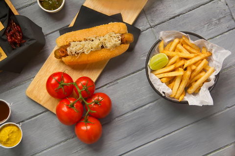 5 Dogs Gourmet Hot Dogs - Mount Gravatt - Sunshine Coast Guide 0