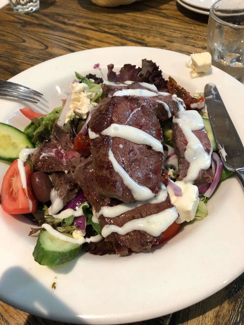 Bolton Pizza - Sunshine Coast Guide 0