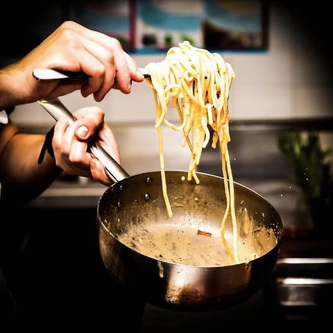 The Morrison Hotel - Fiasco Steakhouse - Sunshine Coast Guide 0
