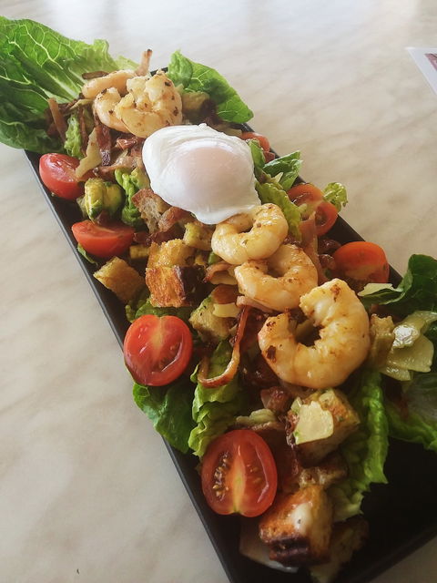 Sunsets Cafe And Restaurant - Sunshine Coast Guide 0