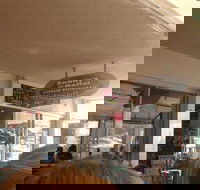 Sunny's  Moffat - Sunshine Coast Guide