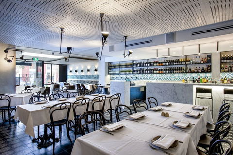 Zahli Modern Middle Eastern Restaurant - Sunshine Coast Guide 0