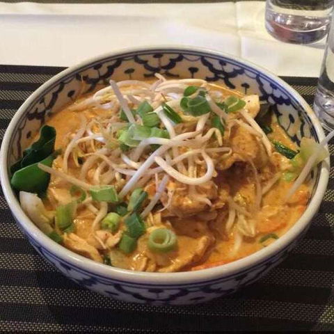 Rose Garden Thai Restaurant - Sunshine Coast Guide 0