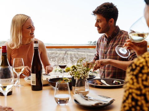 Slate Restaurant - Sunshine Coast Guide 2
