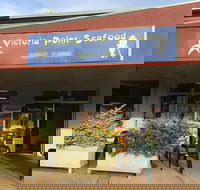 Victoria Point Seafood - Sunshine Coast Guide