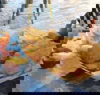 Moffats Pizza and Takeaway - Sunshine Coast Guide