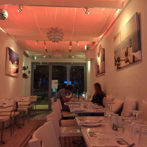 Santorini Cafe Restaurant - Sunshine Coast Guide 0