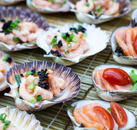 Aptus Seafoods Oyster Bar - Sunshine Coast Guide