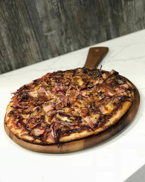 EJZ Pizza - Sunshine Coast Guide 0