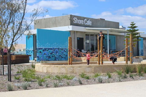 The Shore Cafe - Sunshine Coast Guide 0