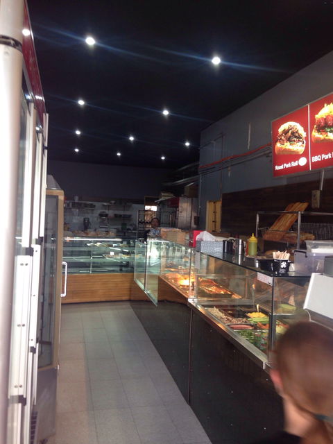 Amour Bakehouse - Summer Hill - Sunshine Coast Guide 0