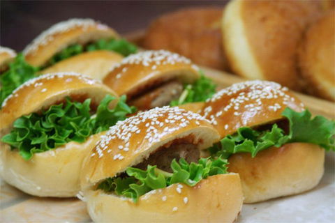 Breadtop - Browns Plains - Sunshine Coast Guide 0