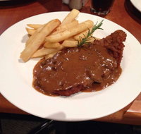 Crown Inn - Sunshine Coast Guide