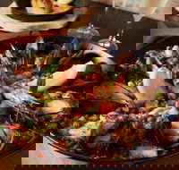 Richmond Oysters - Richmond - Sunshine Coast Guide