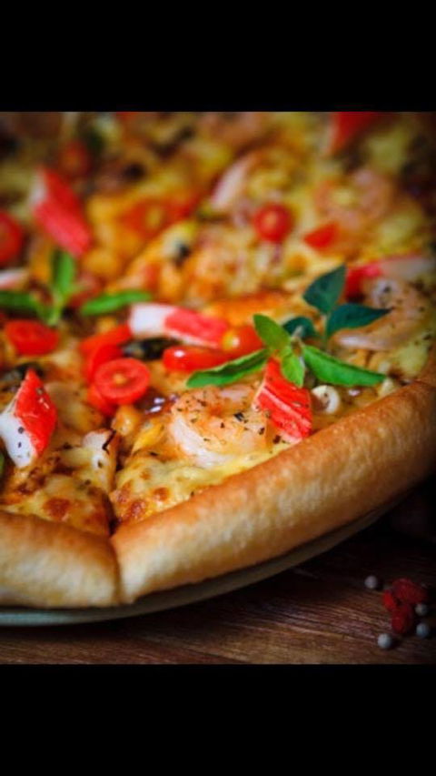 Atish Pizza - Sunshine Coast Guide 0