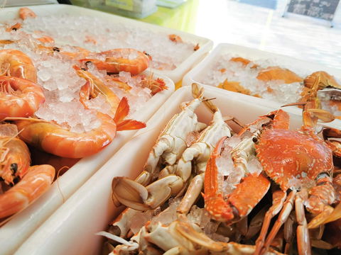 Rufus King Seafoods Amity Point - Sunshine Coast Guide 0