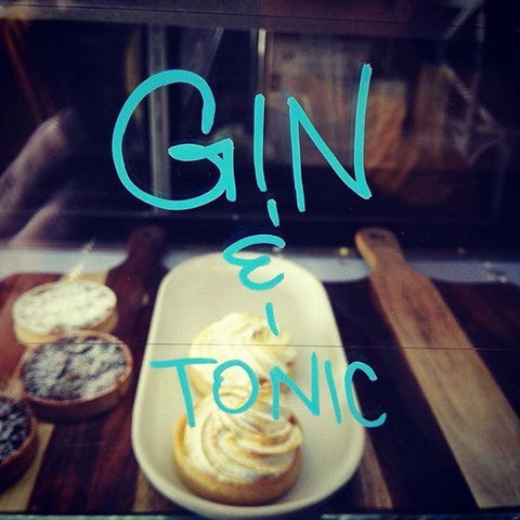 F5 Coffee Co - Sunshine Coast Guide 0