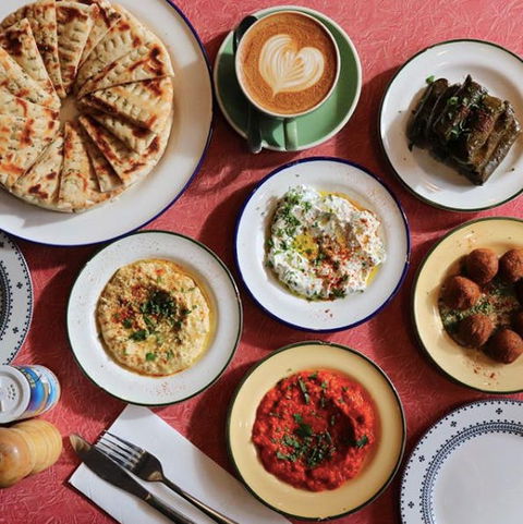 Rowena Corner Store - Sunshine Coast Guide 0