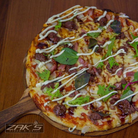 ZAK'S Pizza And Grill - Sunshine Coast Guide 0