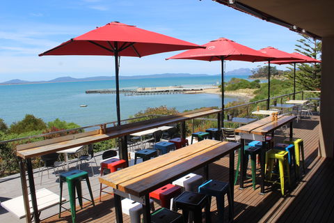 Saltshaker Restaurant - Sunshine Coast Guide 0