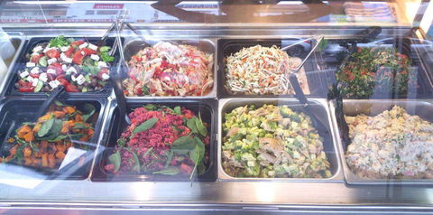 Ceddo's Tasty Chooks - Sunshine Coast Guide 0