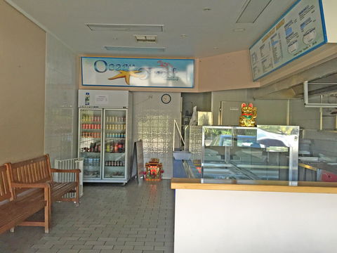 Shamrock Hotel - Sunshine Coast Guide 0