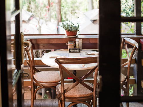 Savannah On Swan - Sunshine Coast Guide 1
