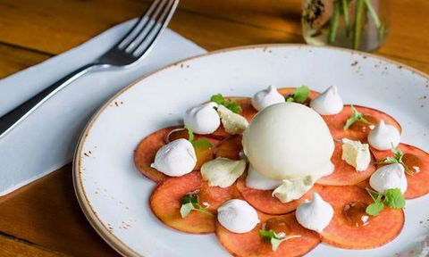 Santoni Pizza - Sunshine Coast Guide 10