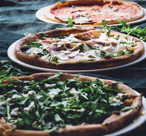 Santoni Pizza - Sunshine Coast Guide 13