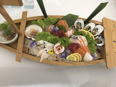 Santaro Sushi - Sunshine Coast Guide 0