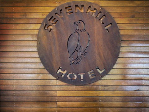 Sevenhill Hotel - Sunshine Coast Guide 1
