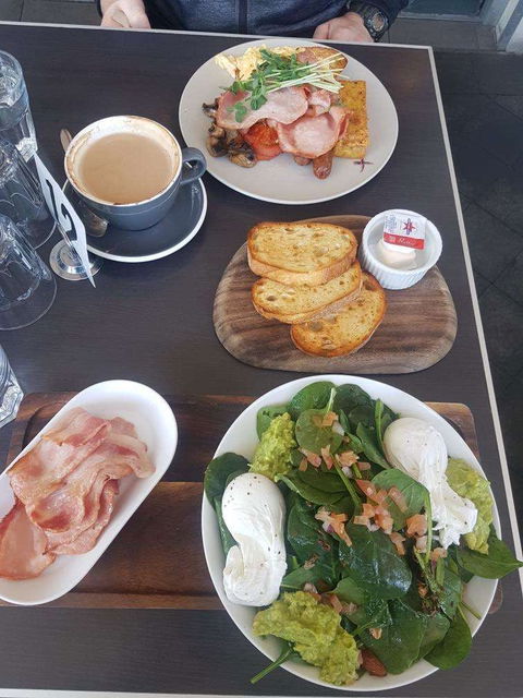 Arirang - Sunshine Coast Guide 0