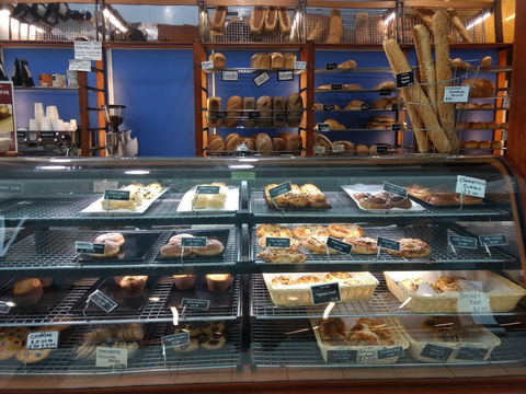 Amour Bakes - Sunshine Coast Guide 0