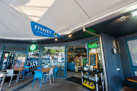 Fishes At The Point - Sunshine Coast Guide 0