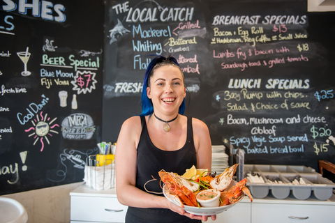 Fishes At The Point - Sunshine Coast Guide 1