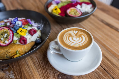 Hungry Monkey - Sunshine Coast Guide 2