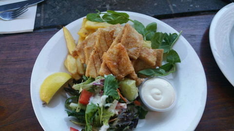 Coolangatta Hotel - Sunshine Coast Guide 0