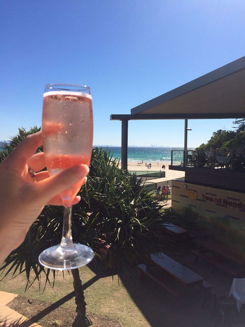 Tweed Heads And Coolangatta SLSC - Sunshine Coast Guide 0