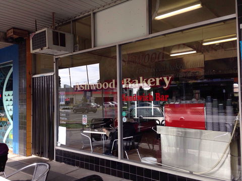 Ashwood Bakery - Sunshine Coast Guide 0