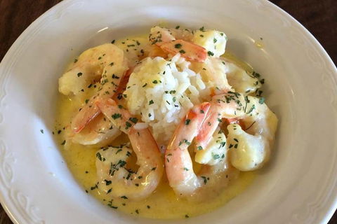 Bowning Hotel Dining - Sunshine Coast Guide 2