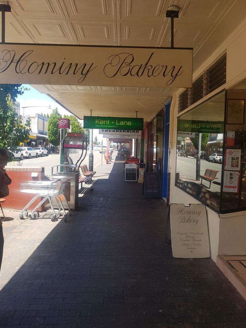 Hominy Bakery - Sunshine Coast Guide 0