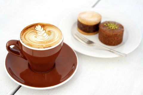 R Coffee Co - Sunshine Coast Guide 0
