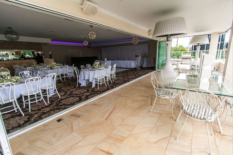 Allure Restaurant - Sunshine Coast Guide 1