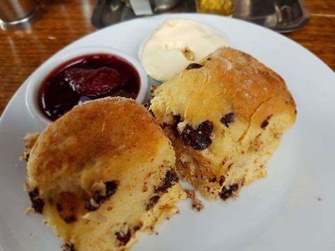 Cafe Madeleine - Sunshine Coast Guide 0