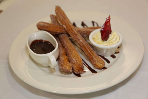 Kirks On The Esplanade - Sunshine Coast Guide 0